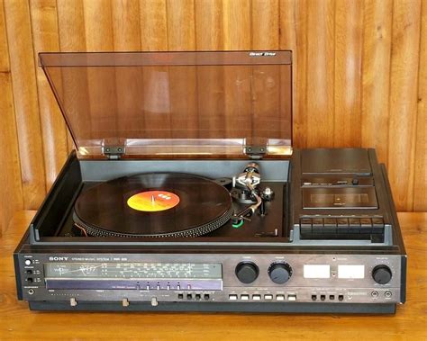 Vintage audio system collection. A fantastic collection of vintage ...