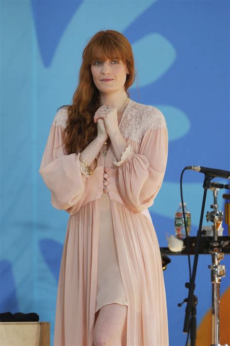 The great gatsby, a new musical will be welch's first musical theater project. Florence and the Machine's Florence Welch Debuts New Apple Music Lab