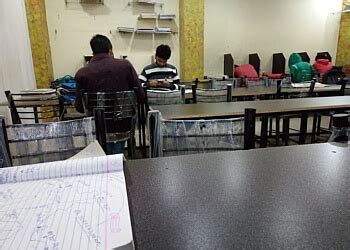 The library provides free library services to the residents of delhi. 3 Best Libraries in Indore - Expert Recommendations