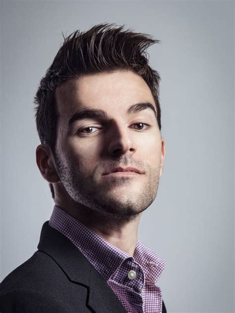 The only thing about fringes is that though it looks great, it really needs you to work on it. 20 Haircuts for Men With Thick Hair (High Volume) (com ...