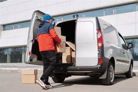 That will depend on a lot of factors, such as your location and when you're able to log in. 20 Best Delivery Driver Apps: Which One Pays Most?