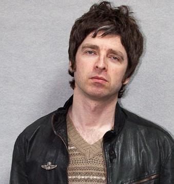 About noel thomas david gallagher. noel gallagher | Coronation Street quiere a Noel Gallagher ...