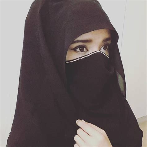 The Detail Speaks For Itself Hijab Niqab Eye Niqab Eyes Beautiful Muslim Women Beautiful