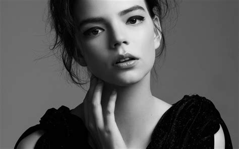 Download Wallpapers Anya Taylor Joy Model Beautiful Girl Portrait