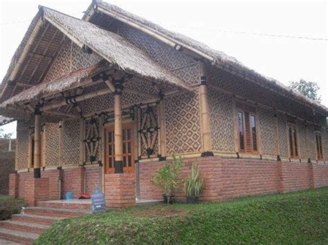 indonesia tourism material bambu  kayu  rumah tradisional