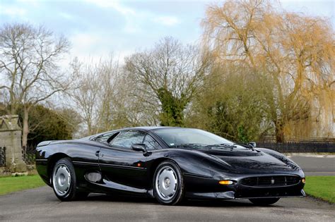 We did not find results for: La Jaguar XJ220 revue par Pininfarina : unique ! (Le ...