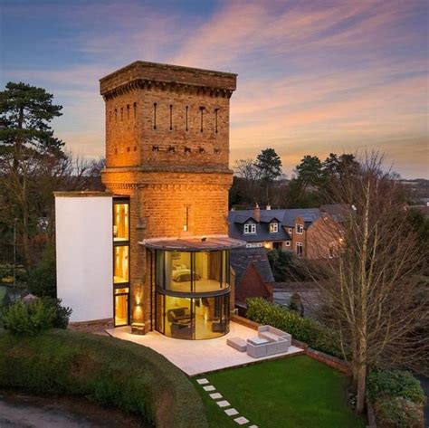 Converted Water Tower ﻿for Sale In ﻿leicestershire