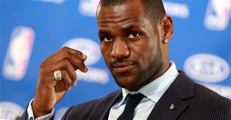 Lebron James Plans Ohio Public School For At Risk Kids Huffpost