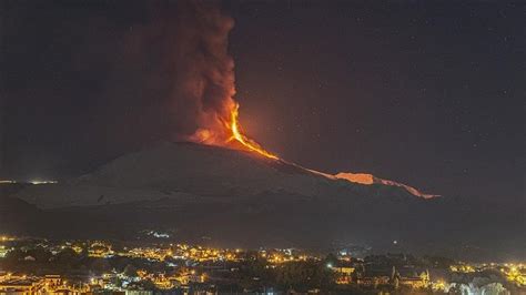 Italy Mt Etna Erupts Again Spews Lava Ash