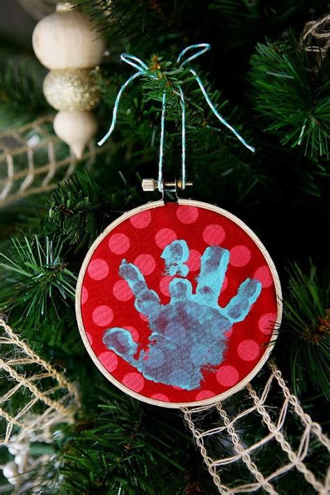 20 Awesome Handprint Christmas Ornaments Ideas Magment
