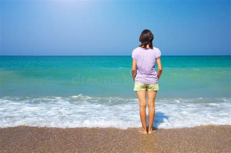 Ragazza Sulla Spiaggia Immagine Stock Immagine Di Salute 85597017