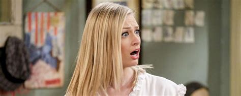 The Big Bang Theory Erste Bilder Zum Gastauftritt Von 2 Broke Girls