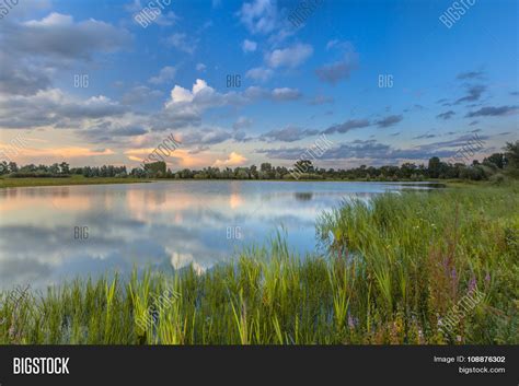 River Forelands Blauwe Image And Photo Free Trial Bigstock