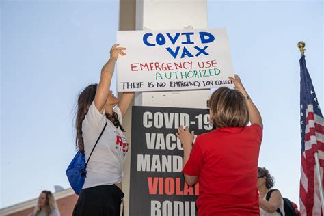 Covid Vaccine Can Colleges Require It In Fall What About Exceptions