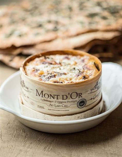 Mont d or au four 32 recettes de fromage fondu