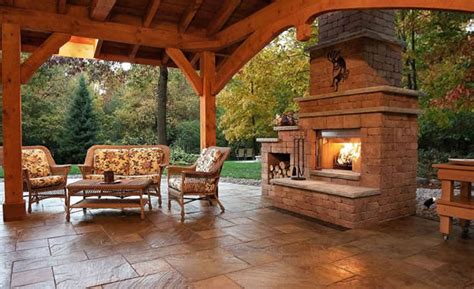 Outdoor Living Areas Kitchens Fireplaces