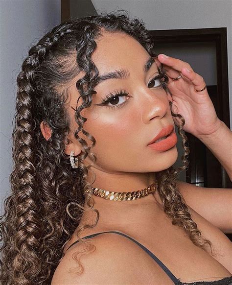 Curlygurlsz On Instagram Jasmeannnn 🧡 In 2020 Aesthetic Hair