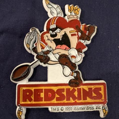 Vintage Nfl Washington Redskins Taz Football Fridge Rubber Magnet