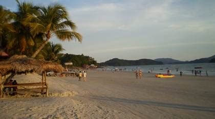When you stay at malibest resort in langkawi, you'll be on the beach, just steps from pantai cenang beach and 6 minutes by foot from cenang mall. Malibest Resort Langkawi