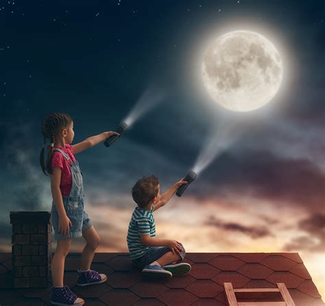 Wallpaper Rays Of Light Little Girls Boys Lantern Children Roof Moon
