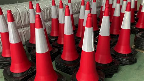 100cm Pe Traffic Cone Plastic Traffic Cone Road Safety Cone With