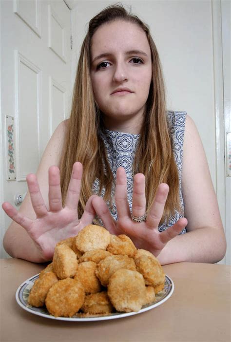 Chicken nuggets are one of the most commonly eaten dish in fast food restaurants. Teenager 25,000 chicken nuggets eating disorder | Life ...