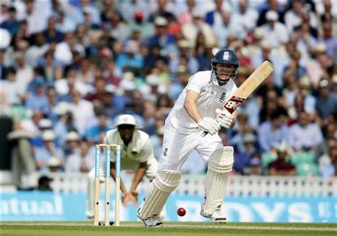 Share or comment on this article: India vs England: Scoreboard 5th test, Day 2 at stumps ...