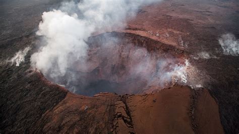 Volcán Mauna Loa En Hawáii Hace Erupción Por Primera Vez En 40 Años