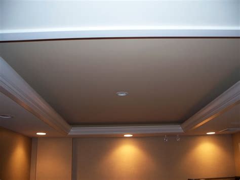 Tray Ceiling Lights Reflect The Surface For The Perfect Look