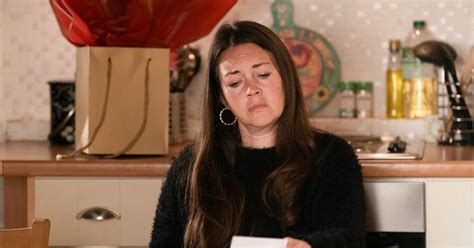 eastenders spoilers stacey stunned to get a message from missing eve soaps metro news