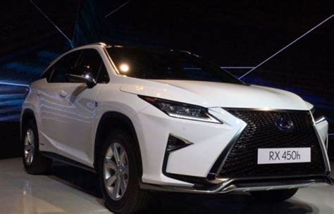 Check out the lexus car prices, reviews, photos, specs and other features at autocar india. Japanese Luxury Car Brand Lexus Comes To India With Three ...