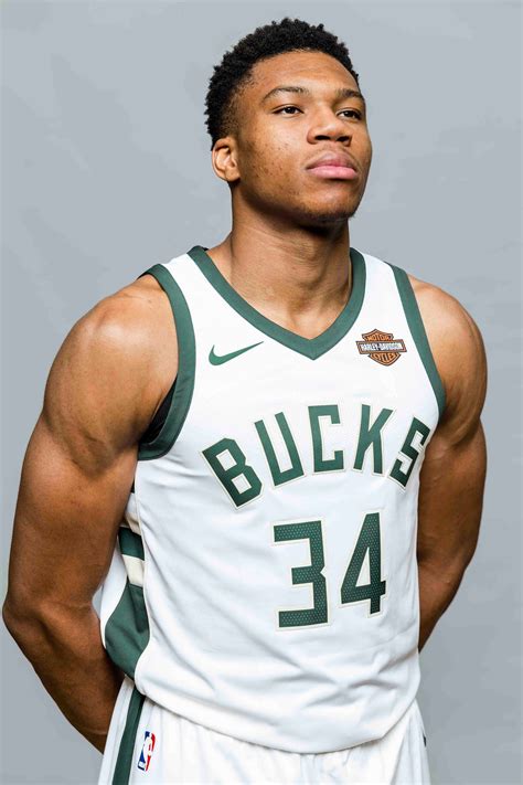 Giannis antetokounmpo doesn't have a girlfriend right now. giannis-antetokounmpo-next-generation-leaders.jpg 3.840x5 ...