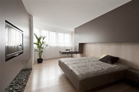 Modern bedroom design ideas often incorporate accents in primary colors to break up lines and patterns that might seem monotonous. 20 Best Small Modern Bedroom Ideas - Architecture Beast