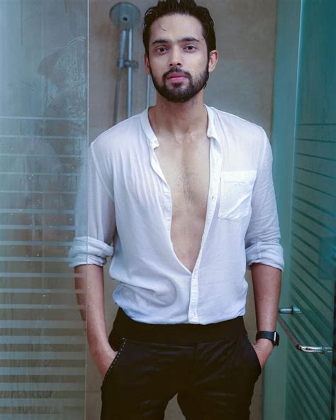 Take A Look At Hot Instagram Pictures Of Parth Samthaan
