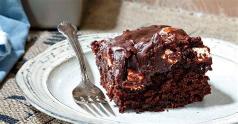 #6~ the final tip for how to make mayonnaise is that all ingredients should be at room temperature. Chocolate Mayonnaise Cake | Easy Moist Chocolate Sheet ...