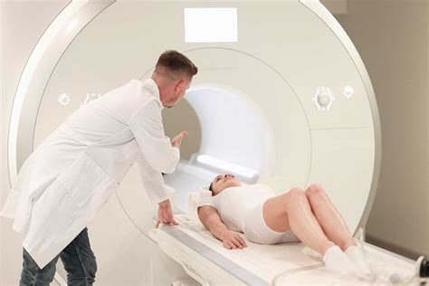 Jak w praktyce wygląda tomografia komputerowa