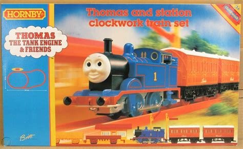 Hornby 9002 Thomas And Station Clockwork Windup Train Set 1997 Rare