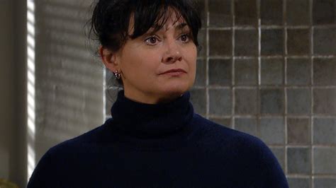 is moira dingle actress natalie j robb leaving emmerdale and what other tv shows has she been in