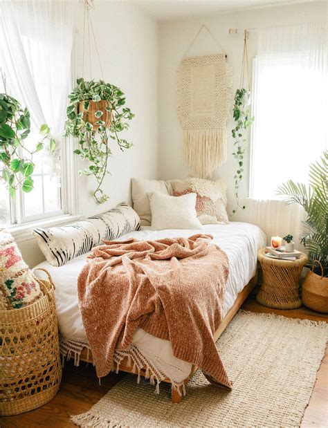 Our Favorite Boho Bedrooms And How To Achieve The Look Yeah Weddings