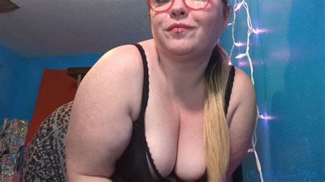 Big Tits And Spit Play Curvy Fetish Princess CamGirlKitten Clips Sale