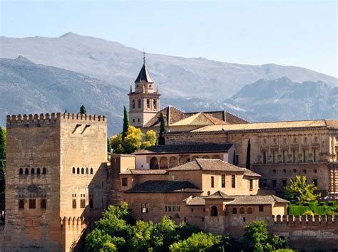The 25 Most Popular Tourist Attractions In The World Granada Spain