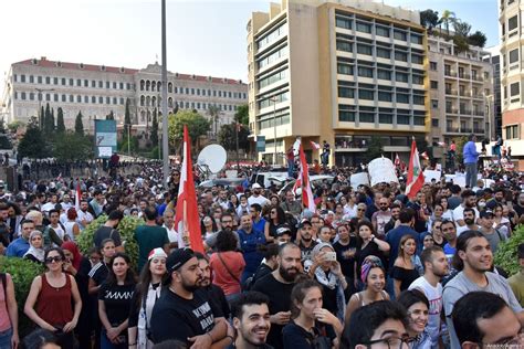 Lebanon Protesters Keep Pressure On Government As Reform Deadline Nears