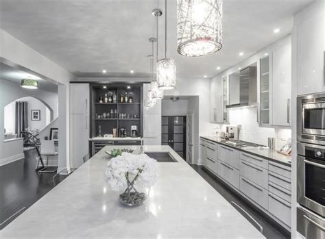 Jun 30, 2021 · or capture both grey and white in your kitchen cabinets, giving a modern aesthetic to a more traditional design. Modern White & Grey Kitchen Design Oakville - Modern ...