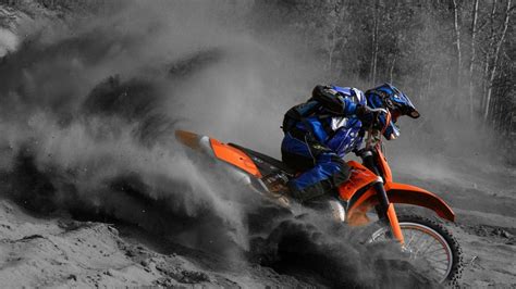 Once a week we send a fresh batch of cool wallpapers in our a collection of the top cool dirt bike pictures wallpapers and backgrounds available for download for free. Honda Dirt Bike Wallpapers - Top Free Honda Dirt Bike ...