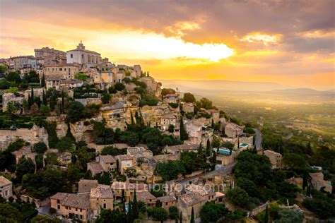 Discover Gordes Provence What To Do Where To Stay