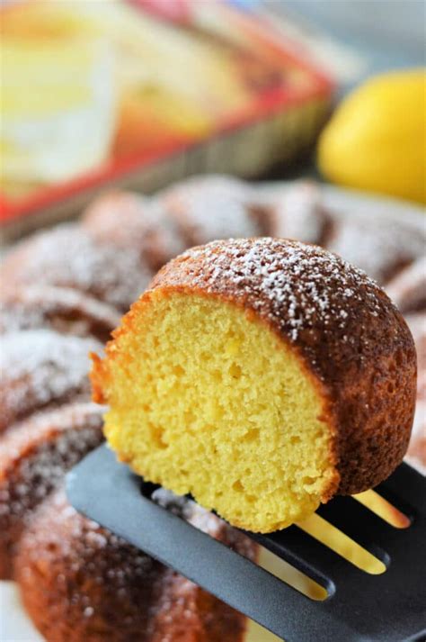 Duncan Hines Lemon Bundt Cake · The Typical Mom
