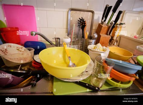 Dirty Dishes In A Domestic Kitchen Stock Photo Alamy