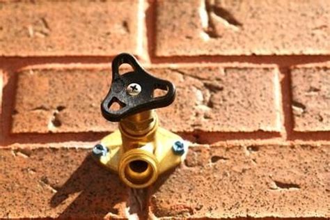 How To Adjust A Set Screw In An Outdoor Water Spigot Homesteady