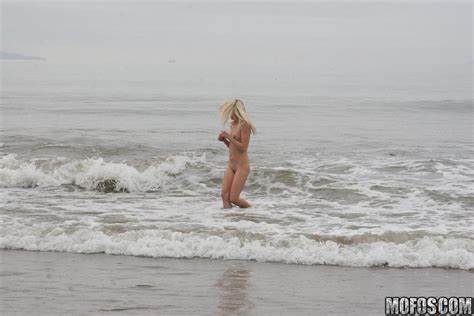 Jeanie Marie Sullivan Gets Fucked At The Beach Picture Comments And Likes