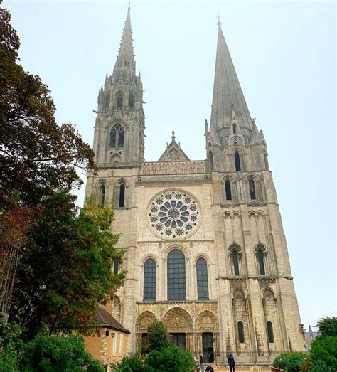 A Day Trip To Chartres From Paris Pints Pounds And Pâté